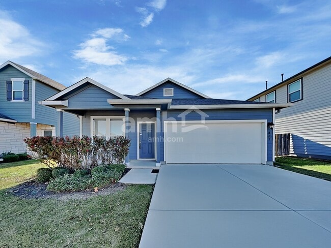 property at 421 Pebble Bend