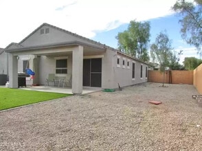 765 E Palomino Way in San Tan Valley, AZ - Building Photo - Building Photo