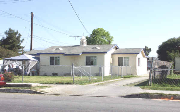 11935 Elliott Ave in El Monte, CA - Building Photo