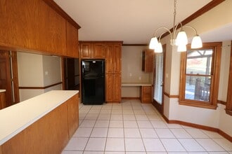 8193 Steeplechase Cir in Clemmons, NC - Building Photo - Building Photo