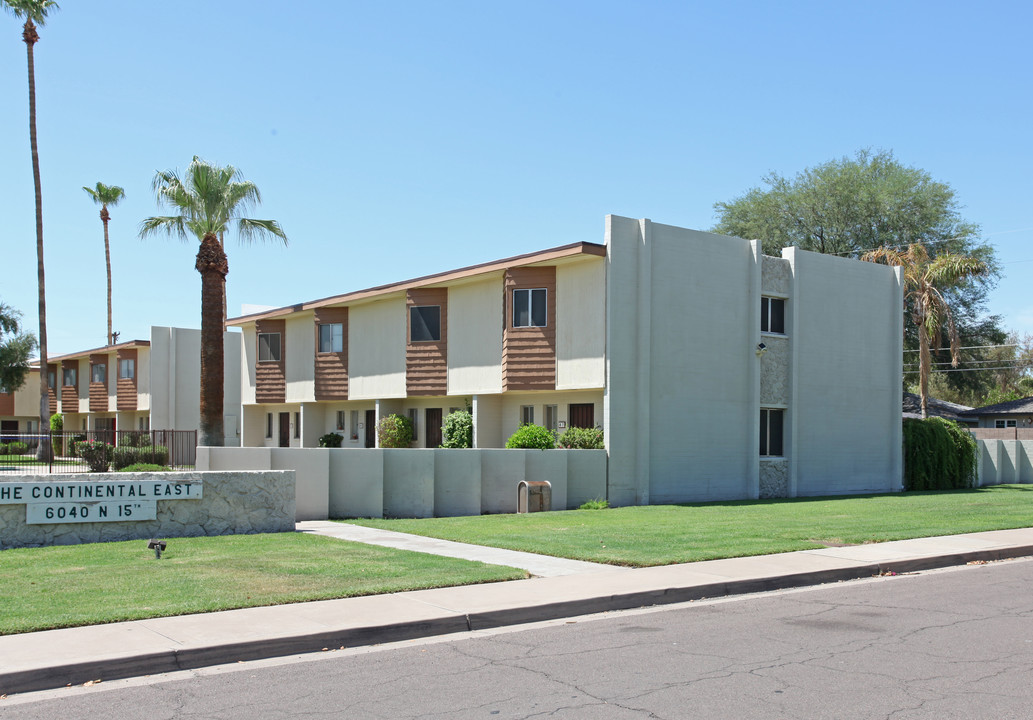 Por Of Continental East in Phoenix, AZ - Foto de edificio