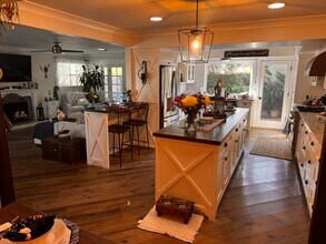 11841 Montecito Rd in Los Alamitos, CA - Building Photo - Building Photo