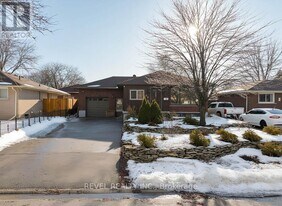 45 Buckingham St in Brantford, ON - Building Photo