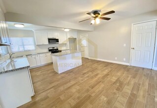 3502 Hearst Dr in Simi Valley, CA - Building Photo - Building Photo