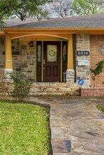 2516 Pinebluff Dr in Dallas, TX - Building Photo - Building Photo