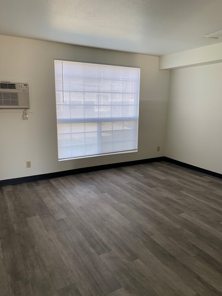 Heatherstone Apartments in Kennewick, WA