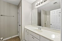 110 Whitton Ct photo'