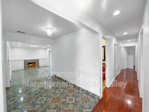 1718 Vista Glen Dr in San Jose, CA - Building Photo - Building Photo