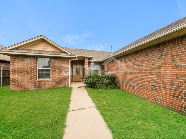 8809 SW 46th St in Oklahoma City, OK - Building Photo - Building Photo