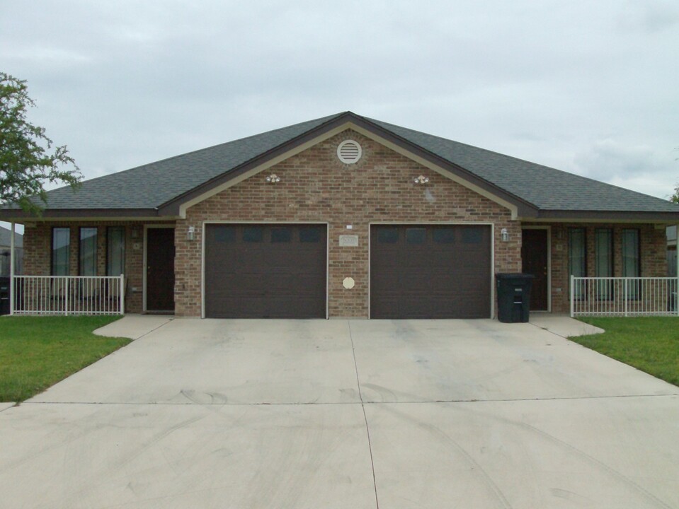 5003 Heather Ln in Killeen, TX - Building Photo