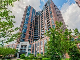 60 Heintzman St in Toronto, ON - Building Photo