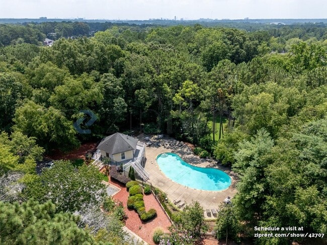 1504 Augusta Dr in Marietta, GA - Building Photo - Building Photo