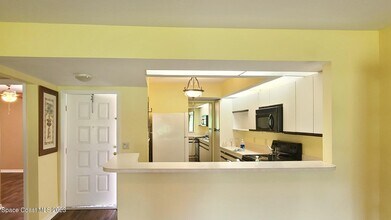 1211 Country Club Dr in Titusville, FL - Building Photo - Building Photo