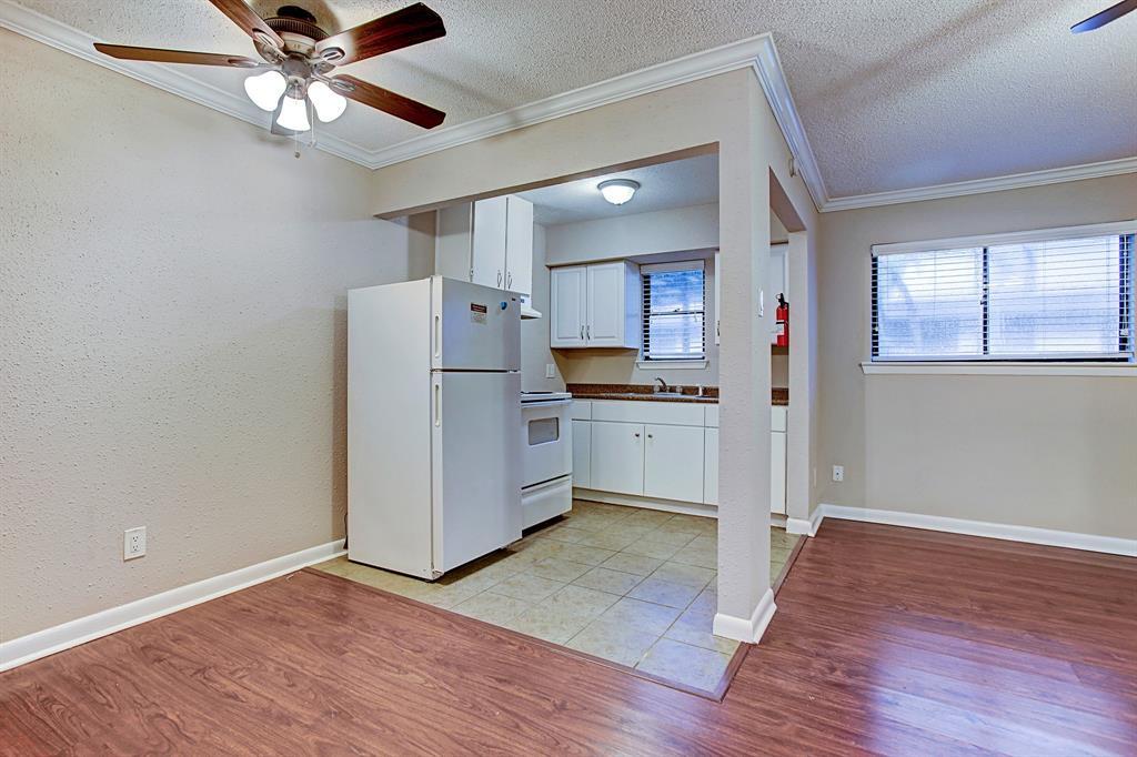 405 Hawthorne St in Houston, TX - Building Photo