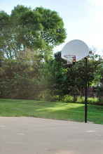 Baha Townhouses in Sioux Falls, SD - Building Photo - Building Photo