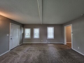 3840 15th St in Des Moines, IA - Foto de edificio - Building Photo