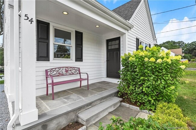 54 Dunn Ave in Stamford, CT - Building Photo - Building Photo