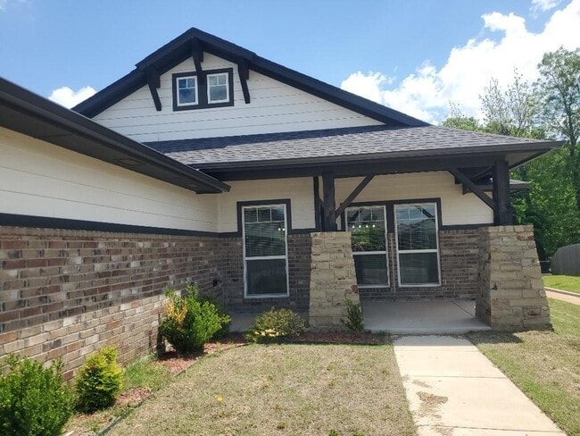 460 Nest Cir