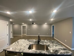 2011 Maurice St in Jonesboro, AR - Building Photo - Building Photo