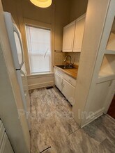 131 S Douglas Ave in Springfield, IL - Building Photo - Building Photo