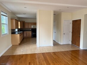 60 Hawthorne Ave in East Orange, NJ - Building Photo - Building Photo