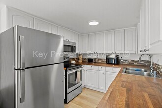 2102 NW Kelly Dr in Vancouver, WA - Building Photo - Building Photo