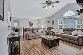 271 Oak Glen Dr in Dallas, GA - Building Photo - Building Photo