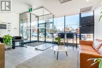 347 Jane St in Toronto, ON - Building Photo - Building Photo