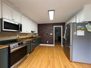 4023 Des Planes Ave in Fayetteville, NC - Building Photo - Building Photo