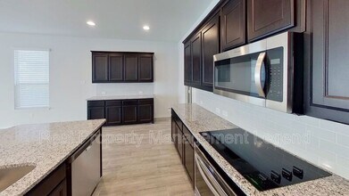 8998 Fair Oaks Dr in Providence Village, TX - Building Photo - Building Photo