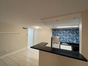 631 Jefferson Ave in Miami Beach, FL - Building Photo - Building Photo
