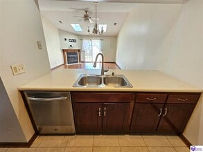 508 Independence Ct in Radcliff, KY - Building Photo - Building Photo