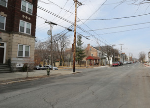 70 Morris St in Albany, NY - Building Photo - Building Photo