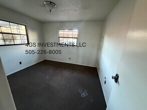 1700 E 15th St in Farmington, NM - Building Photo - Building Photo