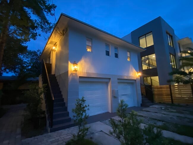 6175 NE 5th Ave, Unit Studio