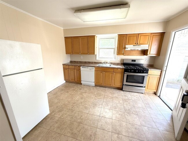 property at 135 Ramapo Rd