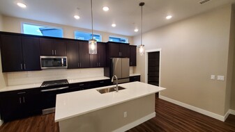 6777 Navajo St in Denver, CO - Building Photo - Building Photo