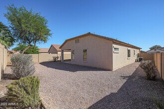 16848 W Cottonwood St in Surprise, AZ - Building Photo - Building Photo