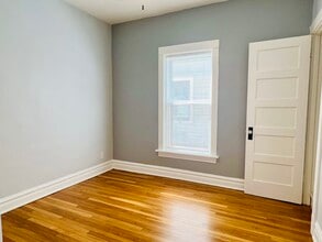 532 Highland Ave in Oak Park, IL - Building Photo - Building Photo