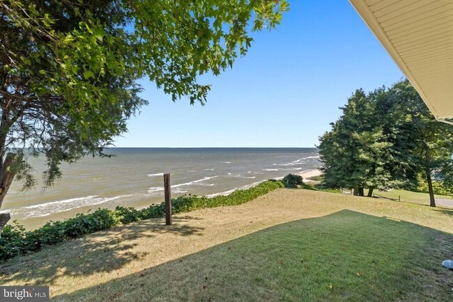 property at 5510 Beach Dr