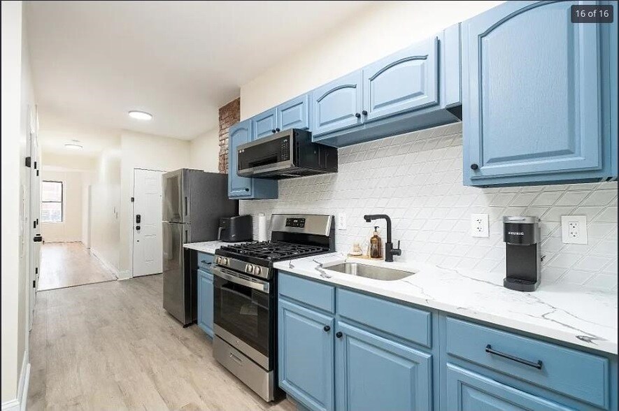 71 Bostwick Ave, Unit 6 in Jersey City, NJ - Foto de edificio