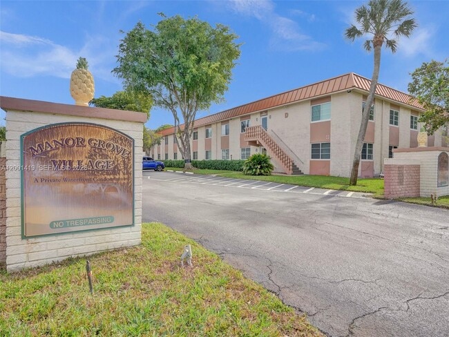 property at 1950 N Andrews Ave