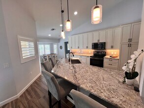 5530 Almar Dr in Punta Gorda, FL - Building Photo - Building Photo