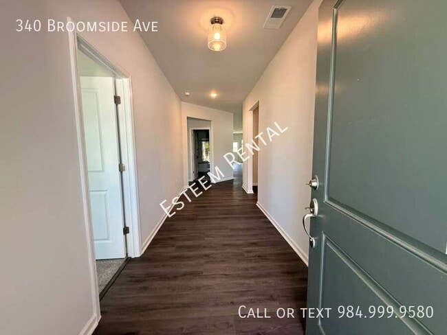 340 Broomside Ave in Raleigh, NC - Building Photo - Building Photo