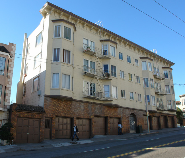 1985 Fulton in San Francisco, CA - Foto de edificio - Building Photo