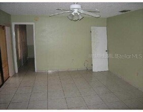 426 Hunter Cir in Kissimmee, FL - Building Photo - Building Photo