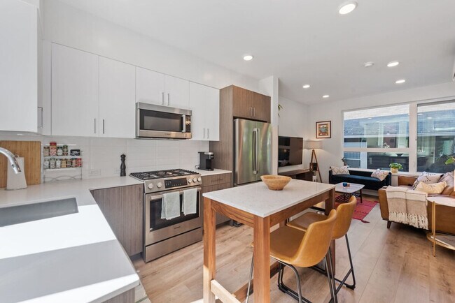 509 10th Ave E in Seattle, WA - Building Photo - Building Photo