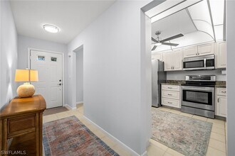 500 Misty Pines Cir in Naples, FL - Building Photo - Building Photo