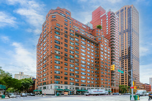 400 E 85th St Apartamentos