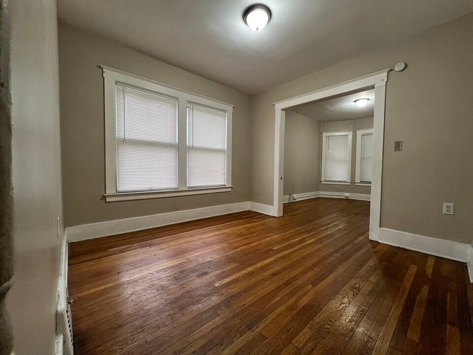 1943 W Bethune St, Unit 4 in Detroit, MI - Building Photo